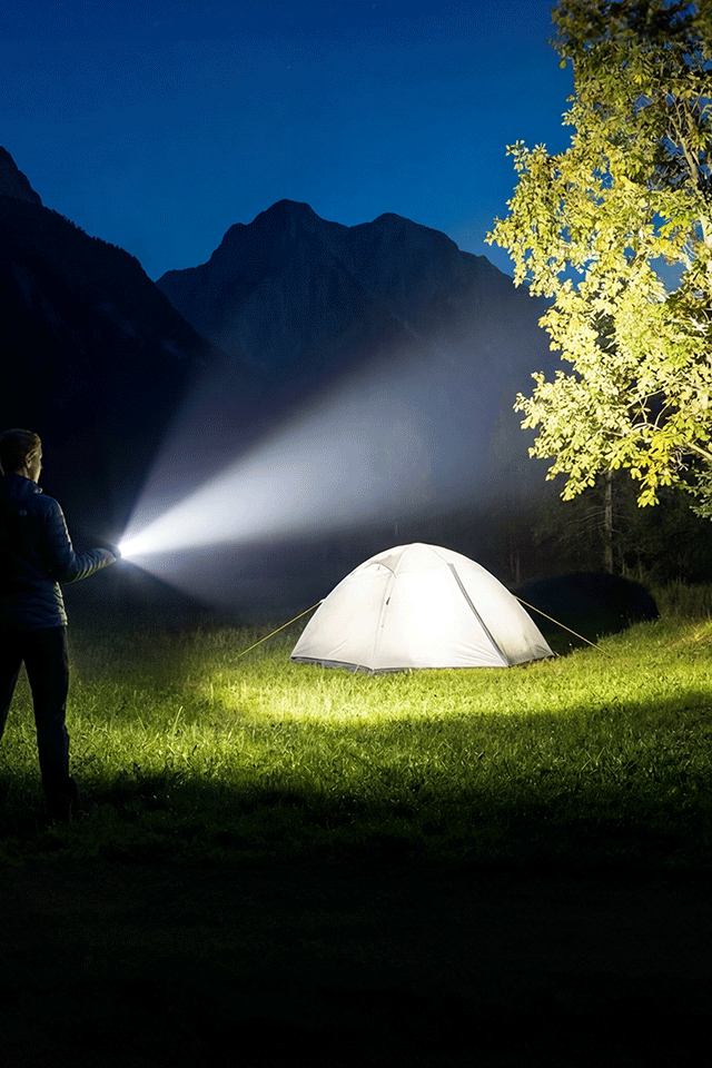 SKYFIRE 1097 [CANGLONG] Tactical Flashlight – 1300 Lumens